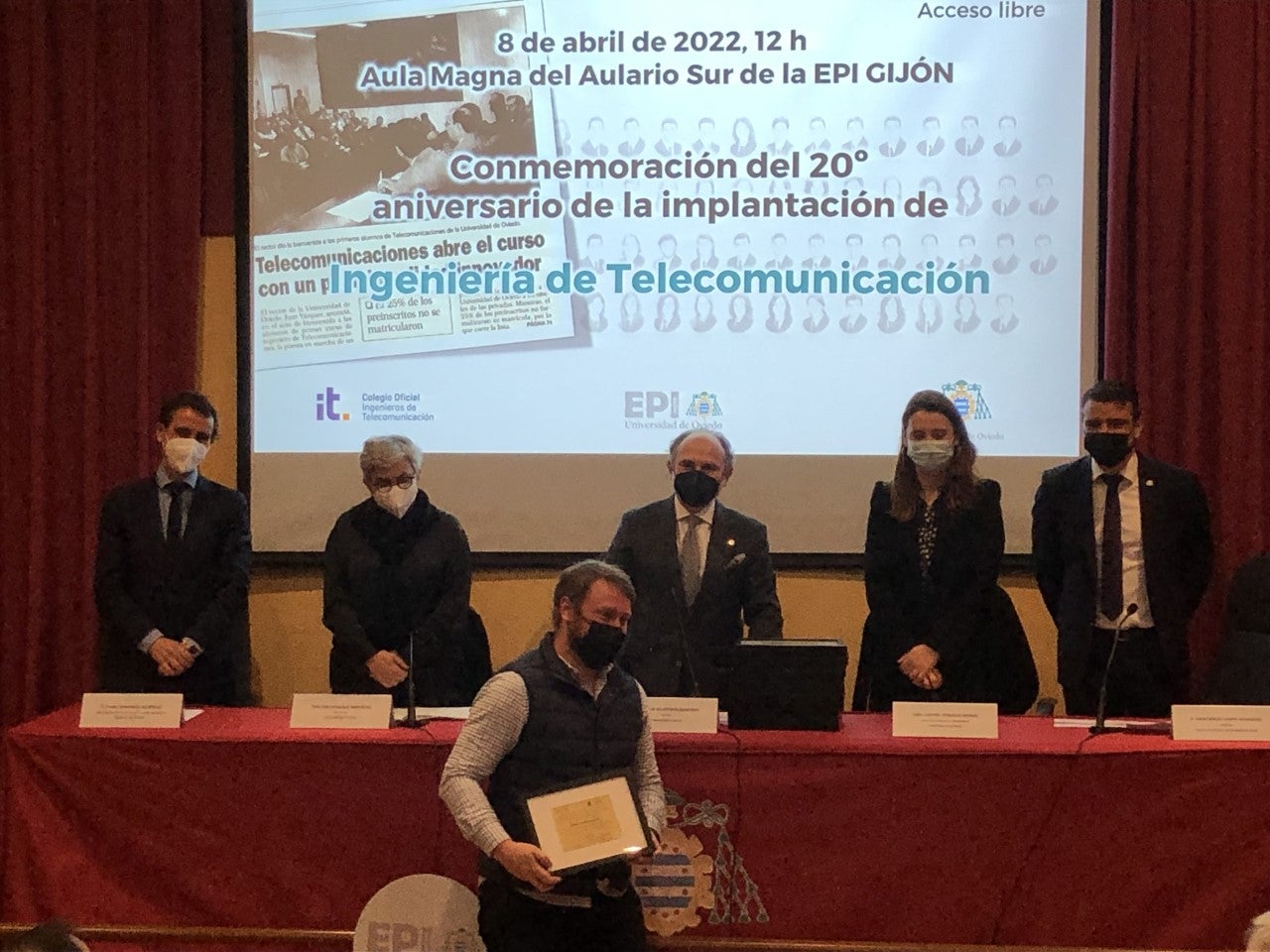 Telecomunicaciones celebra su 20 aniversario Telecomunicaciones celebra su 20 aniversario