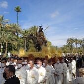 Trono de Jesús Triunfante en la procesión de Domingo de Ramos de Elche.