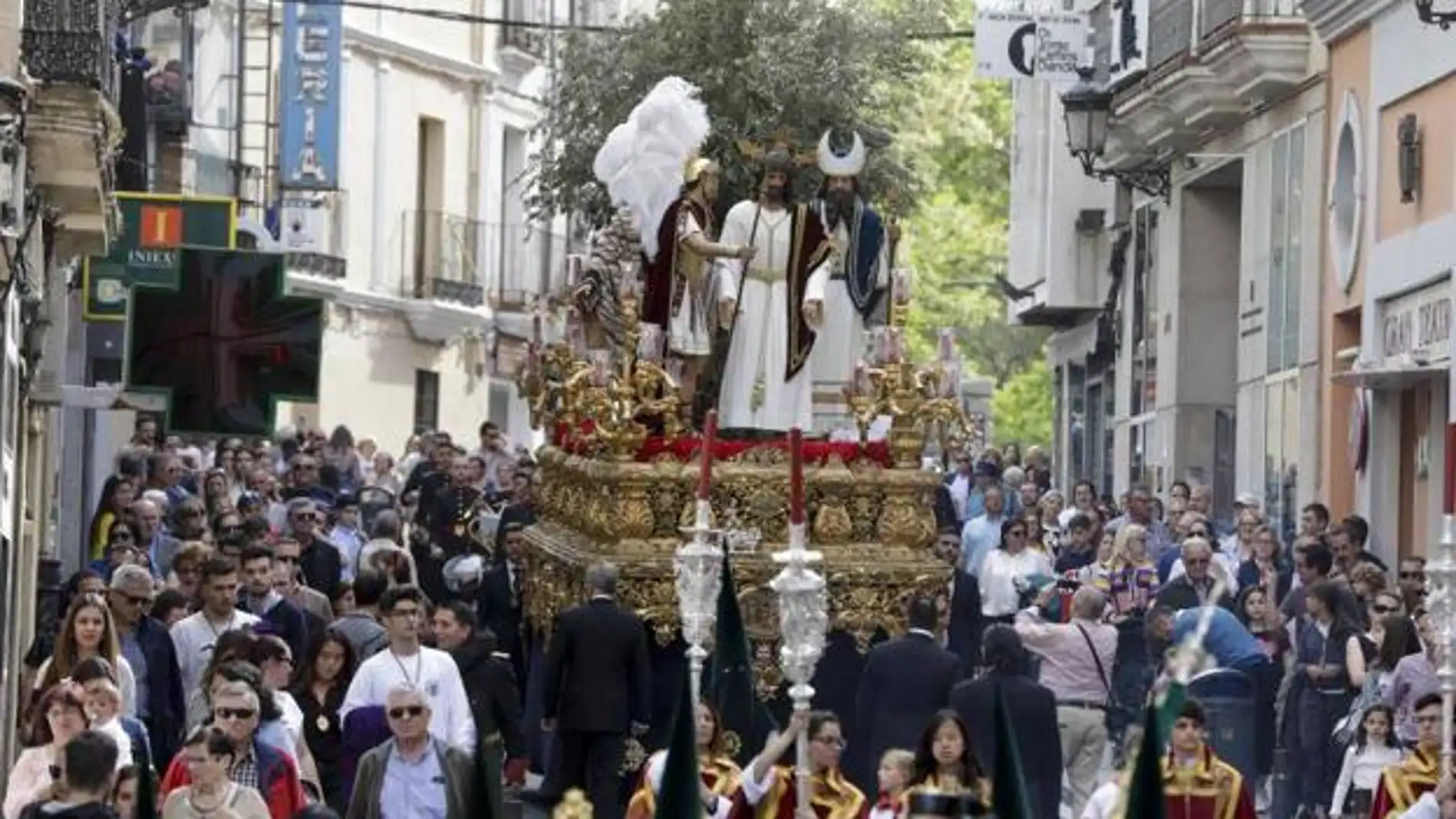 cuero Macadán detrás Las procesiones regresan a Extremadura tras la pandemia | Onda Cero Radio
