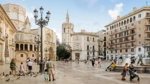 Plaza de la Virgen de Val&egrave;ncia