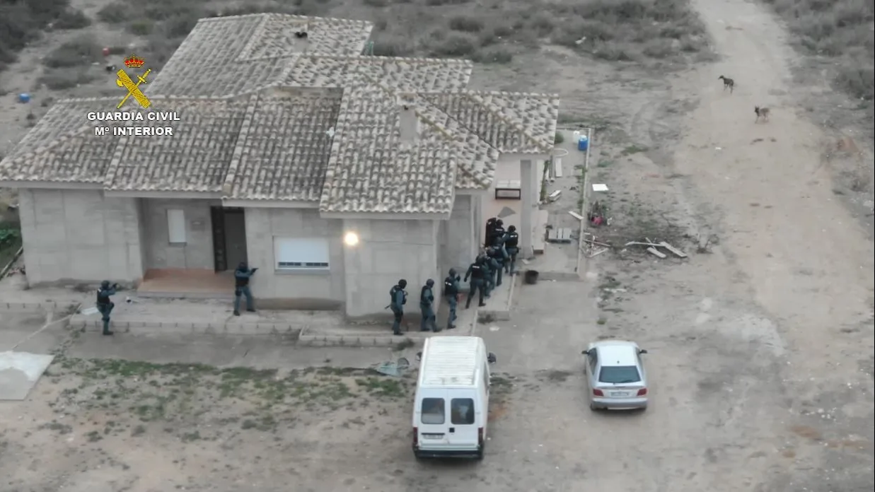 OPERACI&Oacute;N ANTIDROGA