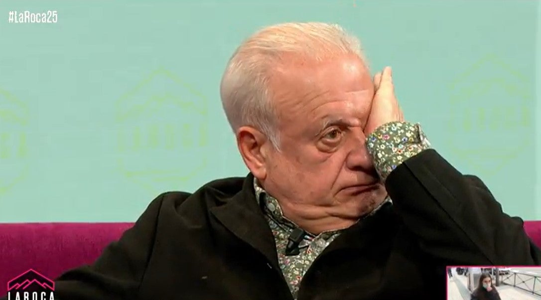 Juan Echanove se emociona al hablar con una actriz refugiada en un teatro en Kiev Juan Echanove se emociona al hablar con una actriz refugiada en un teatro en Kiev