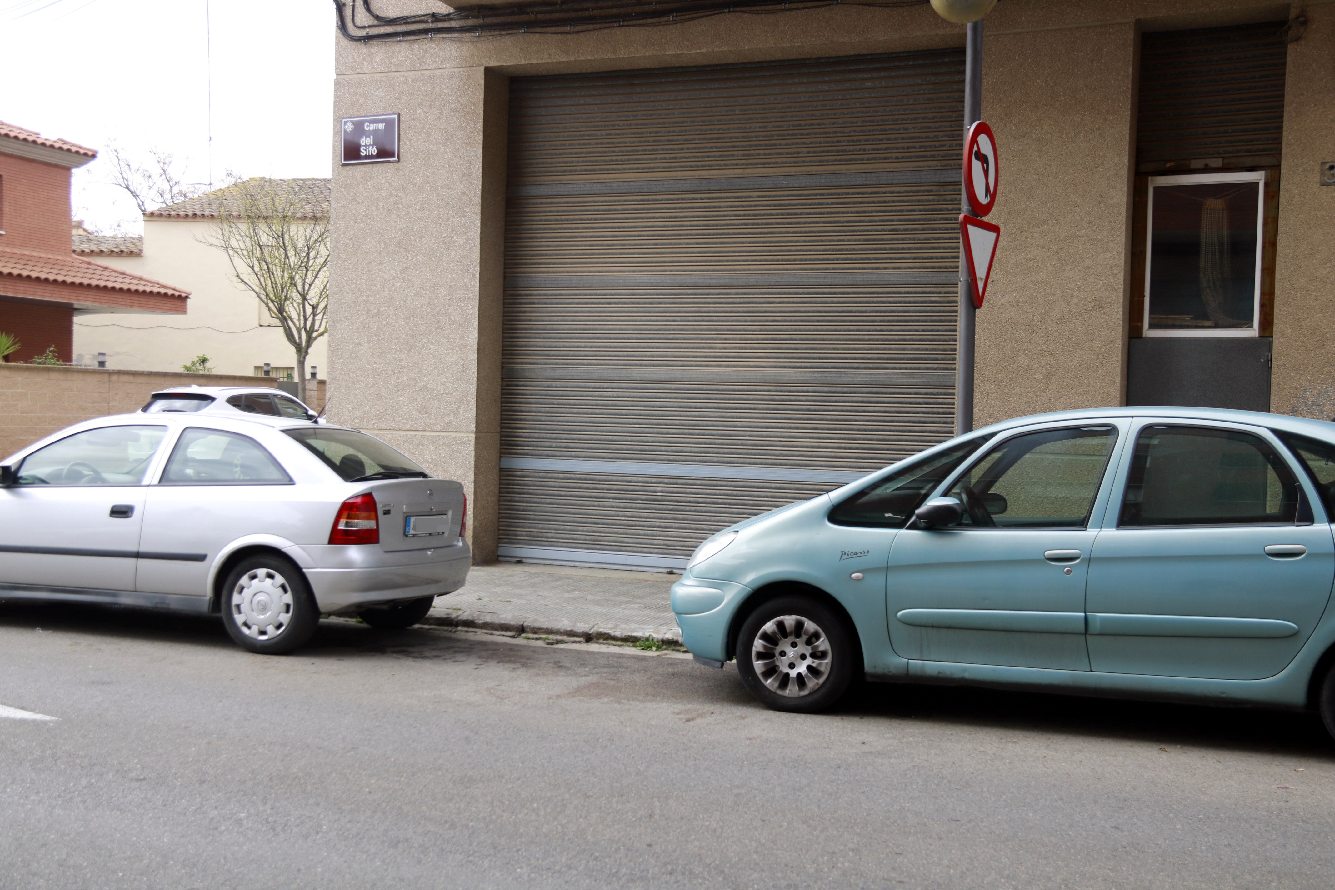 Los Mossos investigan el asesinato de un taxista en Lleida Los Mossos investigan el asesinato de un taxista en Lleida