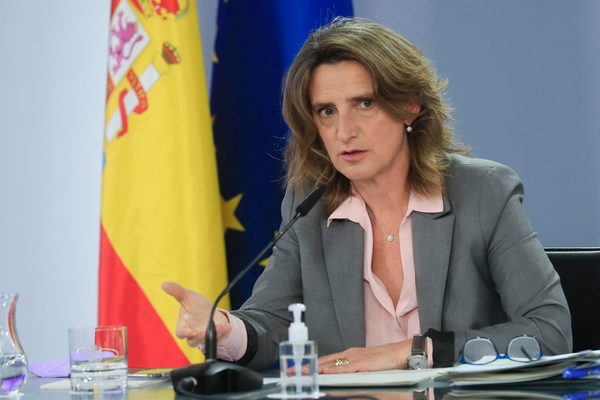 La Asociación de Empresas de Energía Eléctrica pide "no alterar las reglas de la fijación del precio en el mercado eléctrico" La Asociación de Empresas de Energía Eléctrica pide "no alterar las reglas de la fijación del precio en el mercado eléctrico"