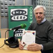 Pedro Mombiedro, en lo estudios de Onda Cero Cuenca