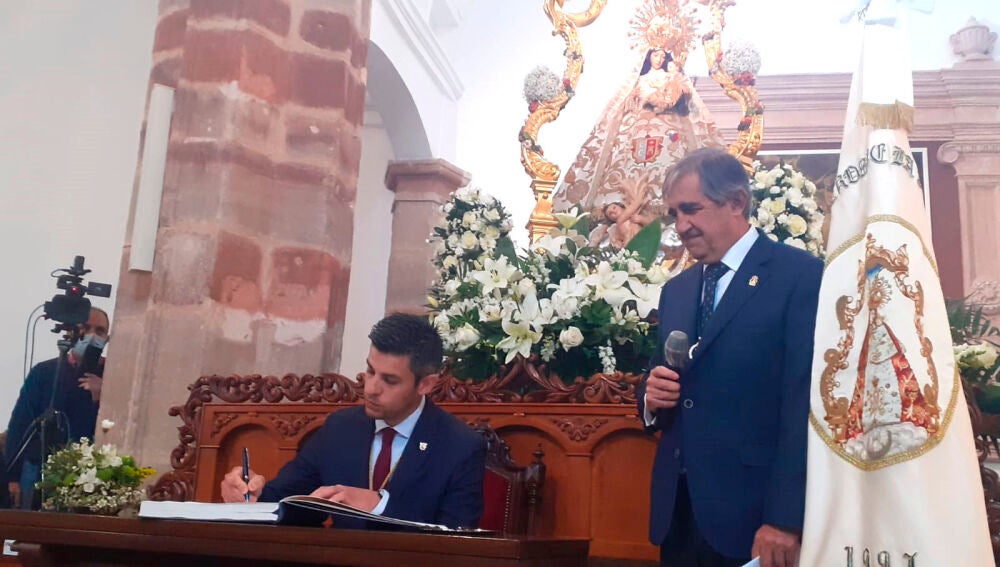 Renovación Voto a la Virgen por Santiago Lázaro Renovación Voto a la Virgen por Santiago Lázaro