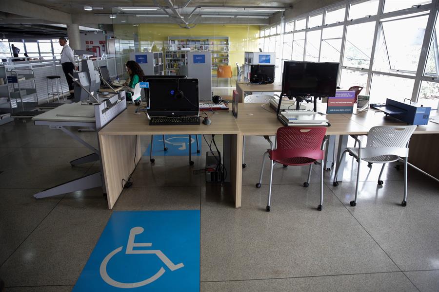 La eterna espera de las personas con discapacidad: catorce meses desde que solicitan la prestación La eterna espera de las personas con discapacidad: catorce meses desde que solicitan la prestación