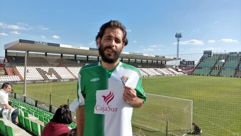 Rafa &Aacute;valos