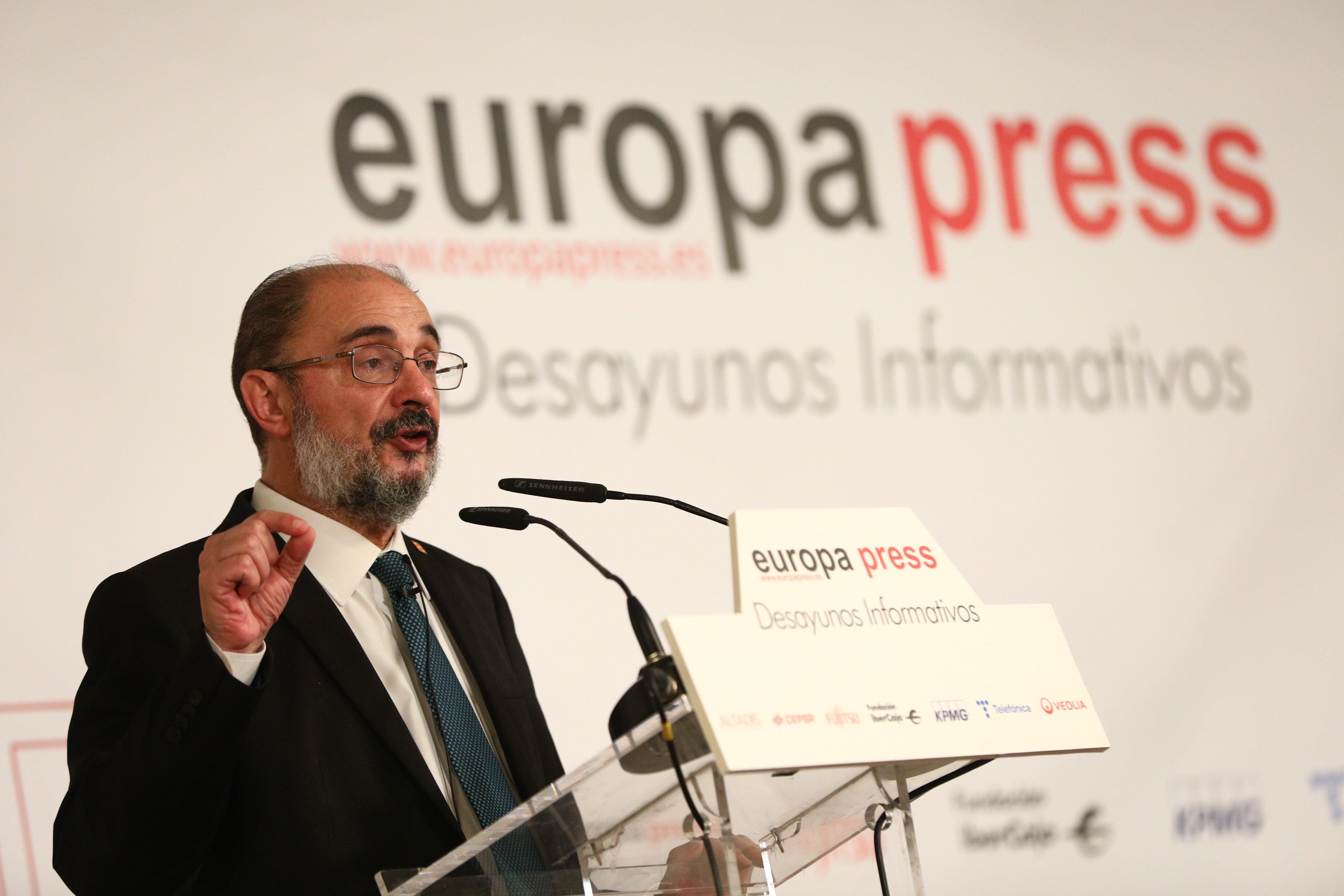 Lambán optará a la reelección como presidente de Aragón Lambán optará a la reelección como presidente de Aragón