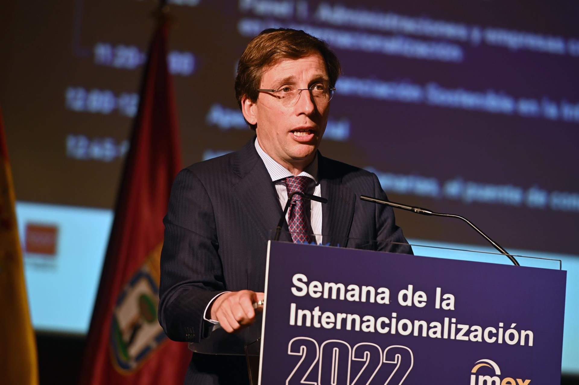 Estafa de las mascarillas: Almeida avaló por carta a Alberto Luceño ante el Gobierno chino Estafa de las mascarillas: Almeida avaló por carta a Alberto Luceño ante el Gobierno chino