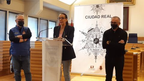 José Amores, Eva Masías y Pedro Maroto durante la rueda de prensa José Amores, Eva Masías y Pedro Maroto durante la rueda de prensa