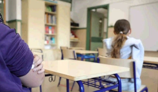 Sindicatos, familias y profesores apelan al “sentido común” ante el adiós a la mascarilla en el aula Sindicatos, familias y profesores apelan al “sentido común” ante el adiós a la mascarilla en el aula