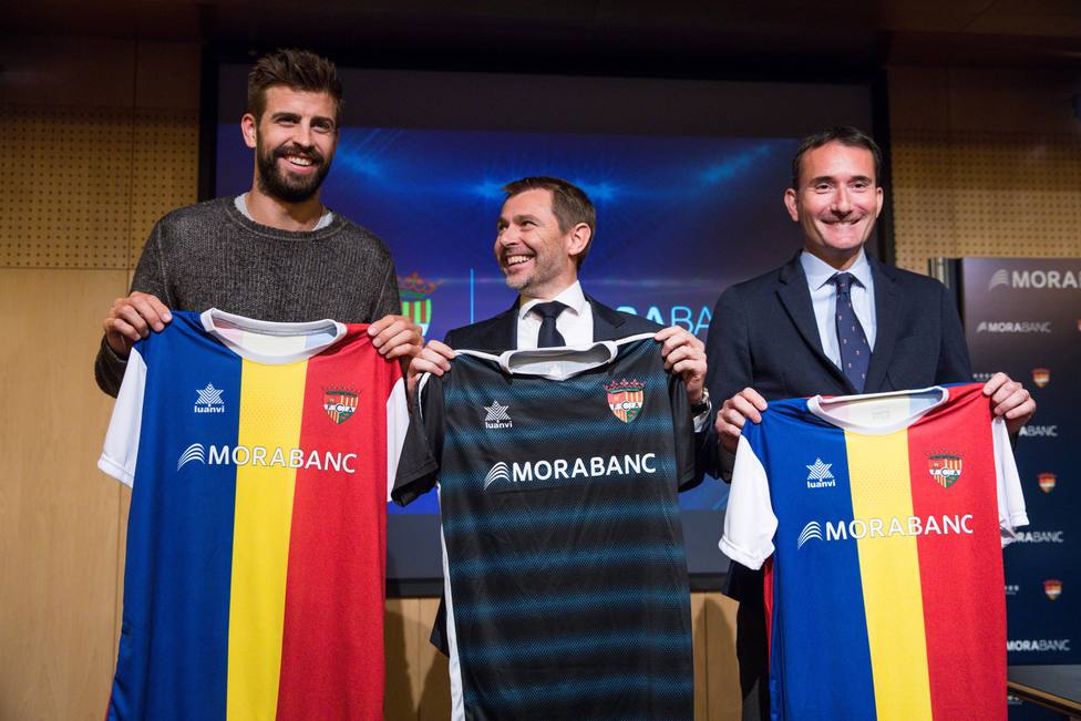 Piqué pidió a Rubiales que cambiara al Andorra de grupo porque el catalán es "el de más nivel" Piqué pidió a Rubiales que cambiara al Andorra de grupo porque el catalán es "el de más nivel"