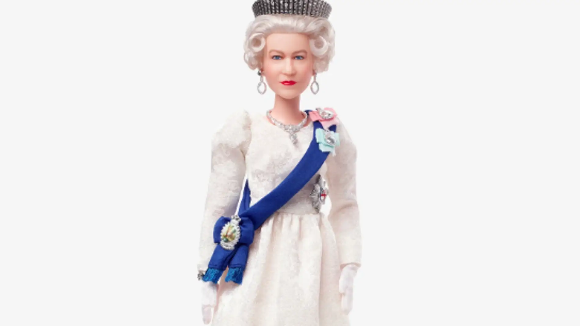 Mattel homenajea a Isabel II con su propia muñeca Barbie por sus 70 años en el trono