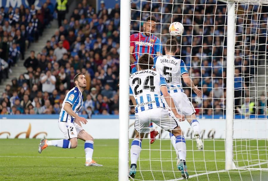 El Barcelona se reencuentra con la victoria pero no con el juego en Anoeta El Barcelona se reencuentra con la victoria pero no con el juego en Anoeta