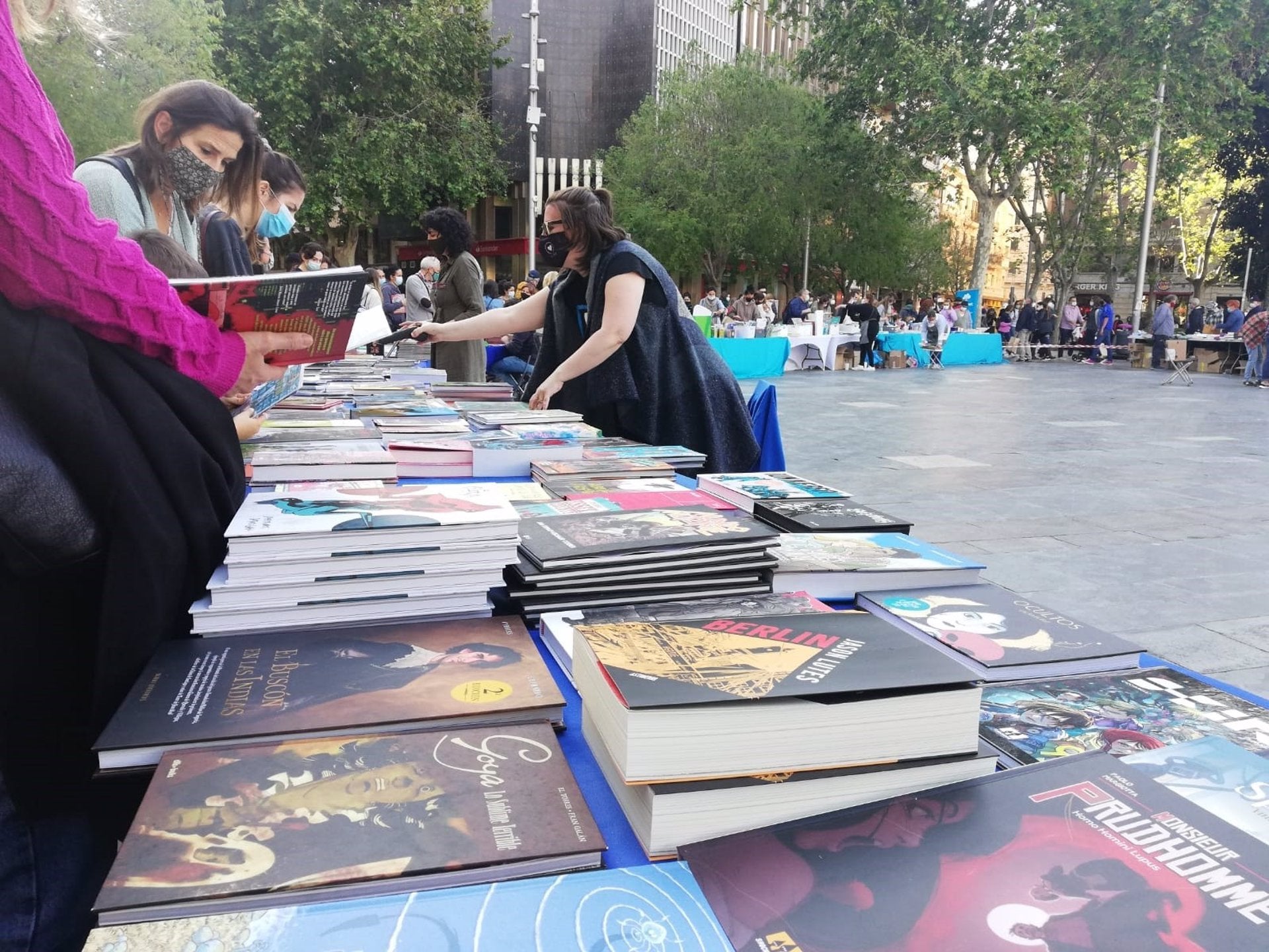 Vuelve este sábado la feria del libro con decenas de librerías Vuelve este sábado la feria del libro con decenas de librerías