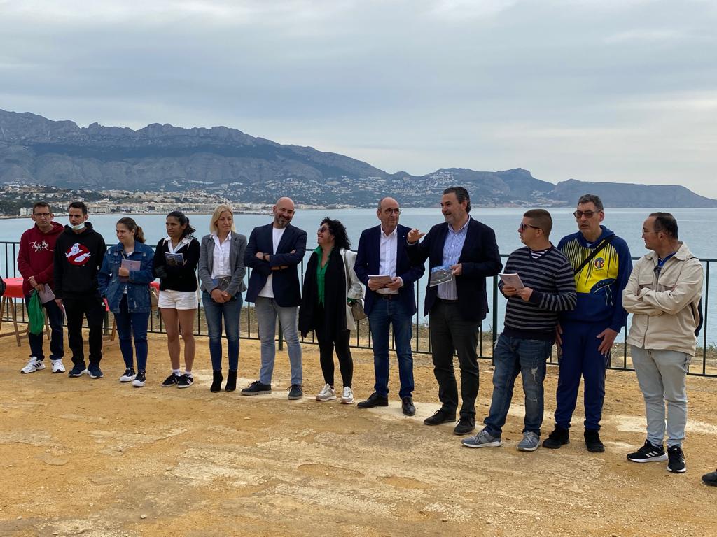 L'Alfàs del Pi y APSA colaboran en una guía inclusiva de la ruta del Faro L'Alfàs del Pi y APSA colaboran en una guía inclusiva de la ruta del Faro