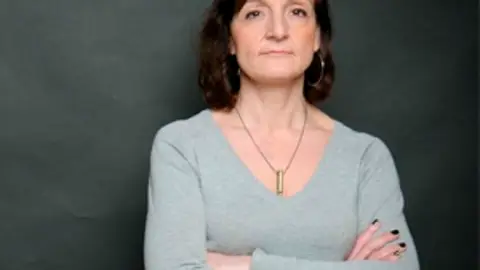 nuria lloret nuria lloret