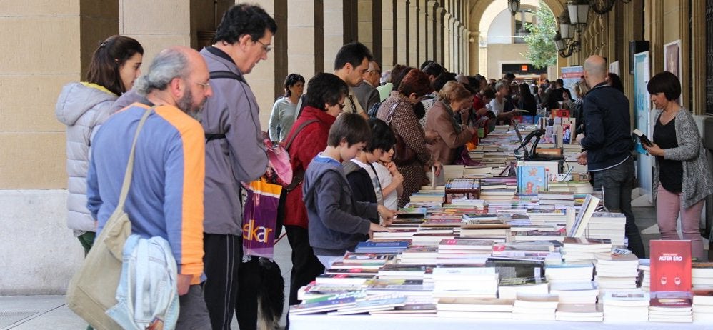 Este año las librerías de Gipuzkoa salen a la calle para celebrar su día Este año las librerías de Gipuzkoa salen a la calle para celebrar su día