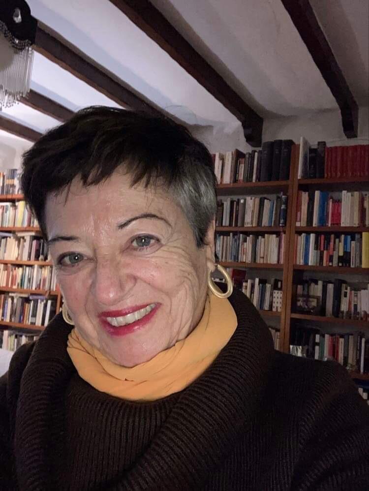 Vuelven a Istán las 'lecturas comentadas' con motivo del Día del Libro Vuelven a Istán las 'lecturas comentadas' con motivo del Día del Libro