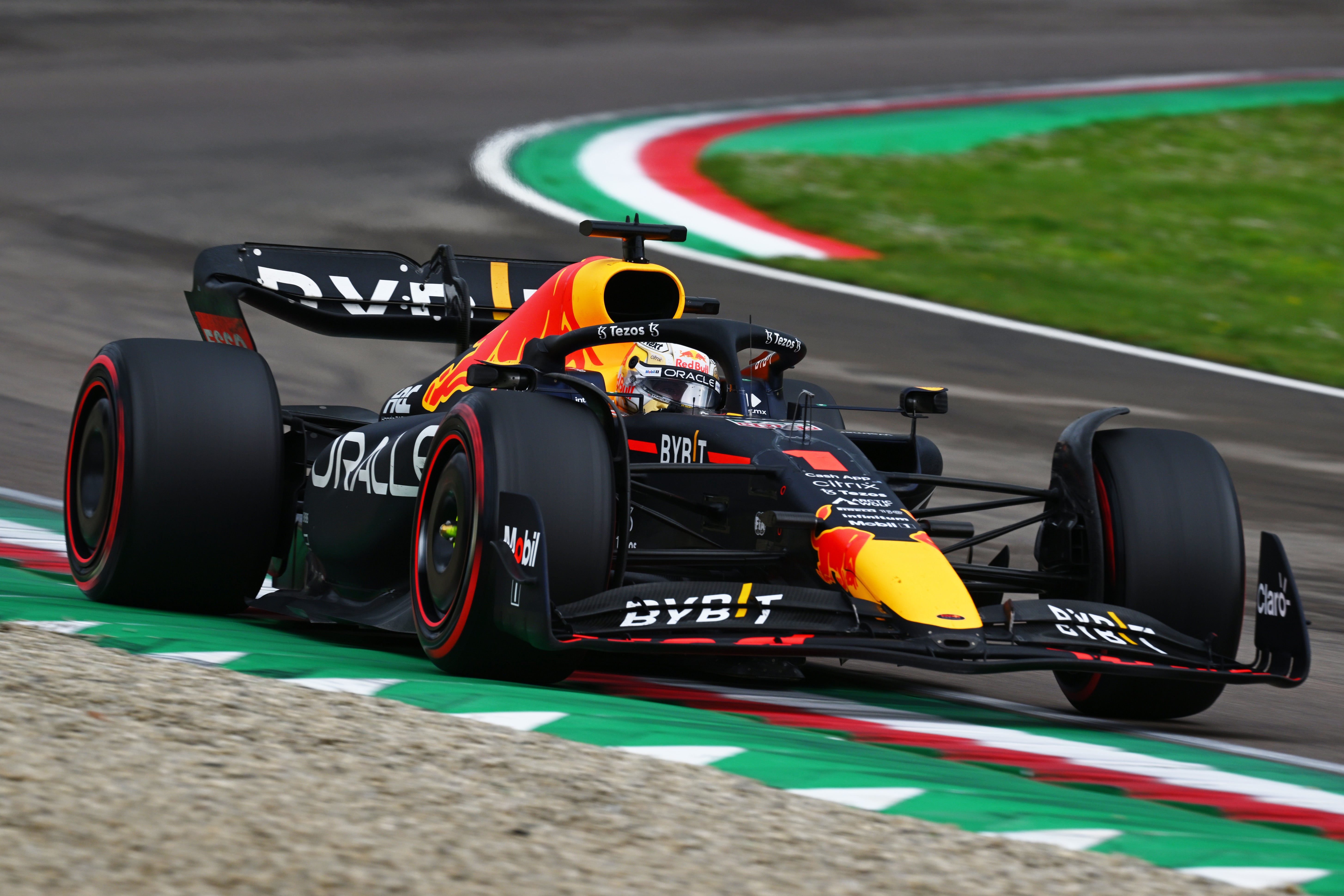 Verstappen impone su ley en Imola Verstappen impone su ley en Imola