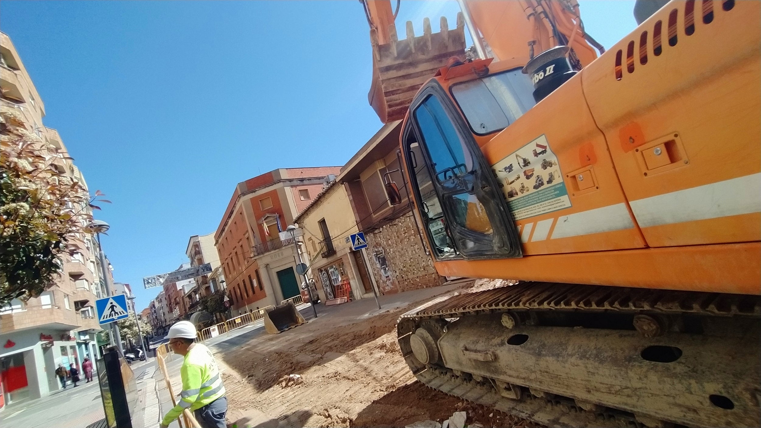 Valdepeñas da el primer paso para contar con una nueva plaza frente a la UNED Valdepeñas da el primer paso para contar con una nueva plaza frente a la UNED