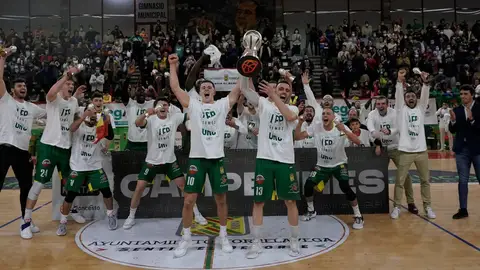 Grupo Alega Cantabria ascenso a LEB Oro Grupo Alega Cantabria ascenso a LEB Oro