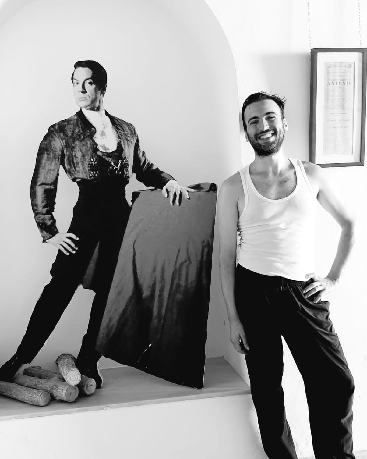 Marco Flores, 'bandera de Arcos', único gaditano finalista a los Premios Max Marco Flores, 'bandera de Arcos', único gaditano finalista a los Premios Max