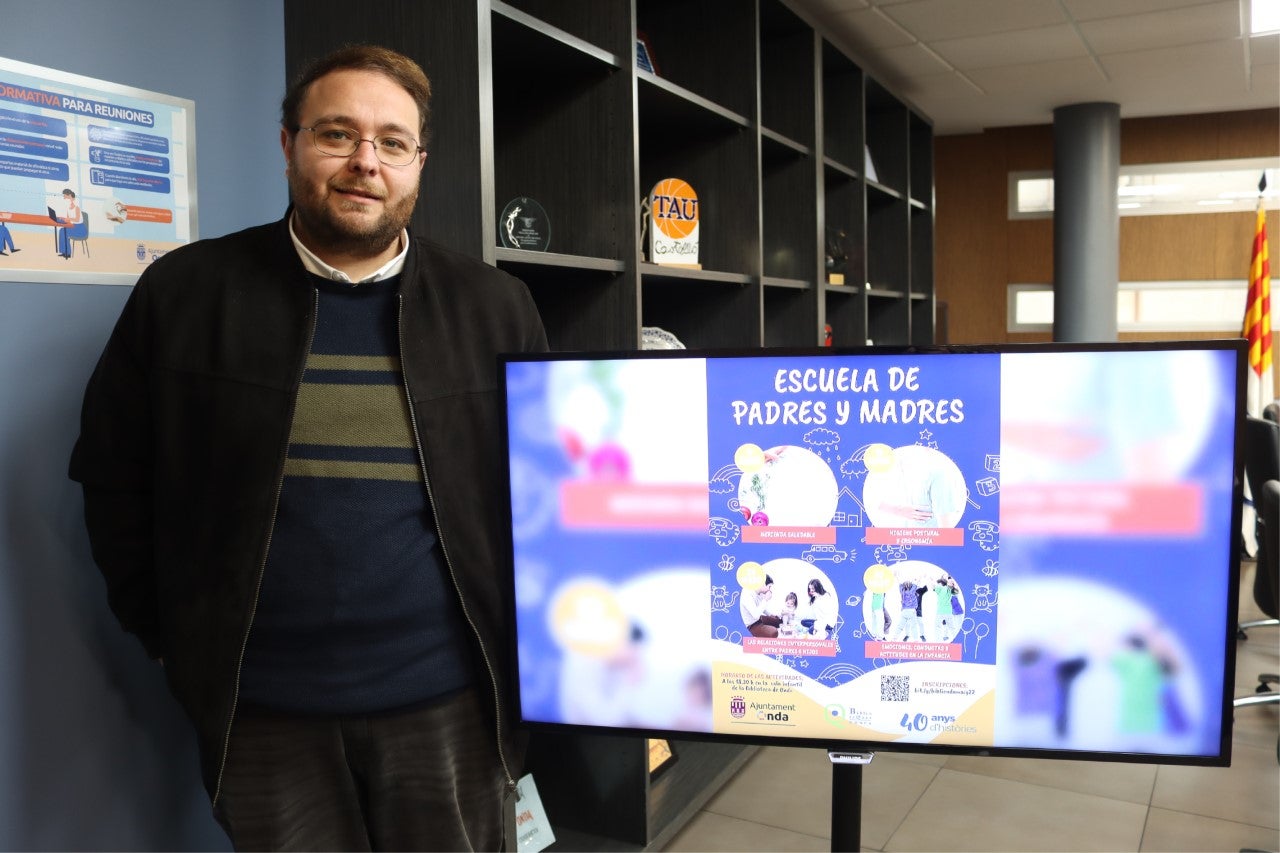 Onda pone en marcha la primera Escuela de padres y madres Onda pone en marcha la primera Escuela de padres y madres
