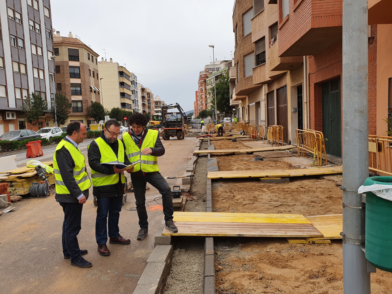 El Ayuntamiento de Betxí inicia el proyecto de mejora en la avenida Primero de Mayo El Ayuntamiento de Betxí inicia el proyecto de mejora en la avenida Primero de Mayo