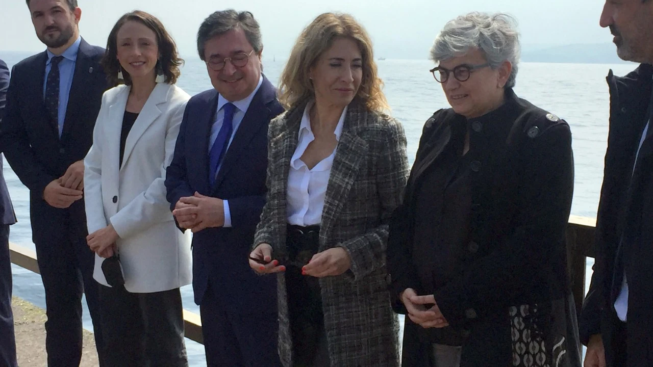 Visita de Raquel Sánchez a El Musel