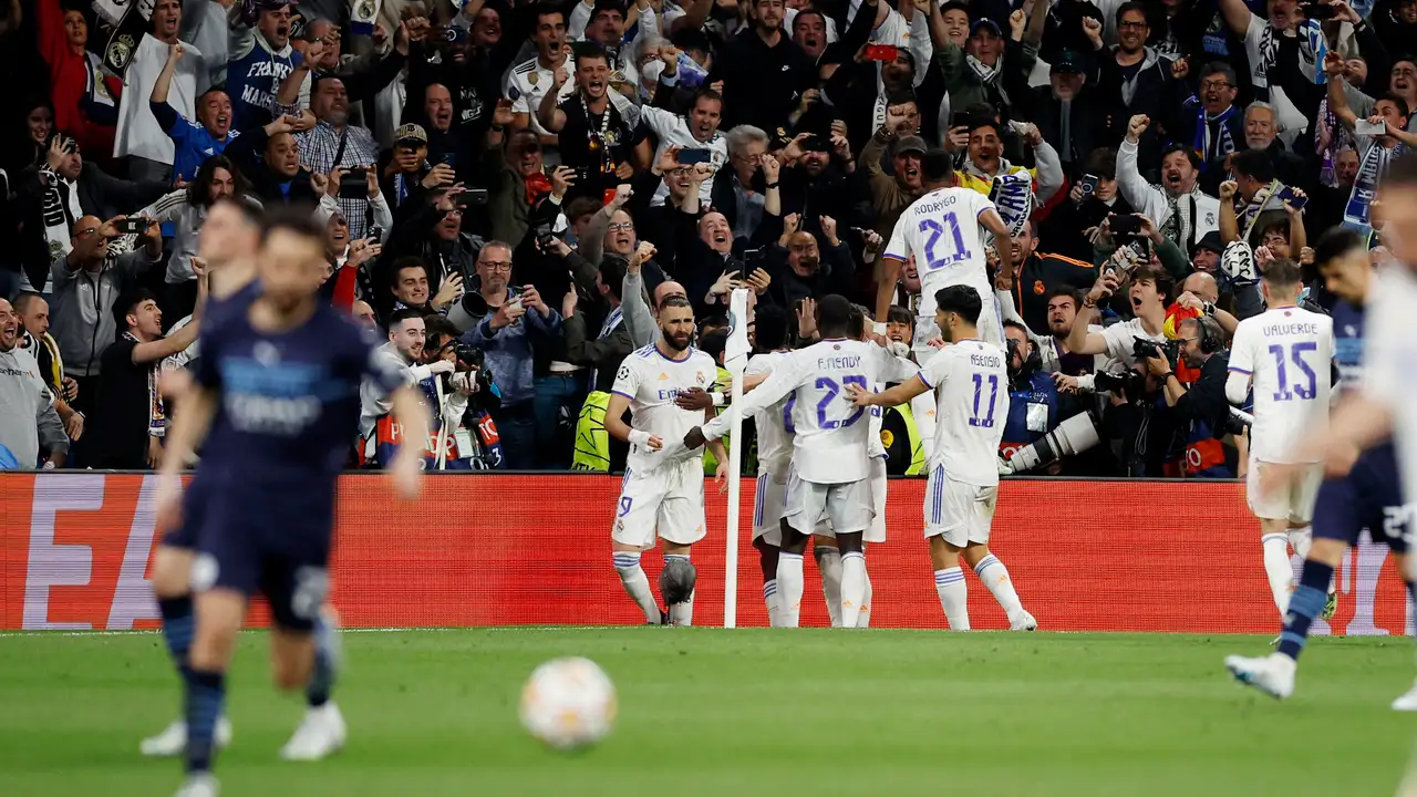 El Real Madrid obra otro milagro con la magia del Bernabéu y jugará la final de Champions League El Real Madrid obra otro milagro con la magia del Bernabéu y jugará la final de Champions League