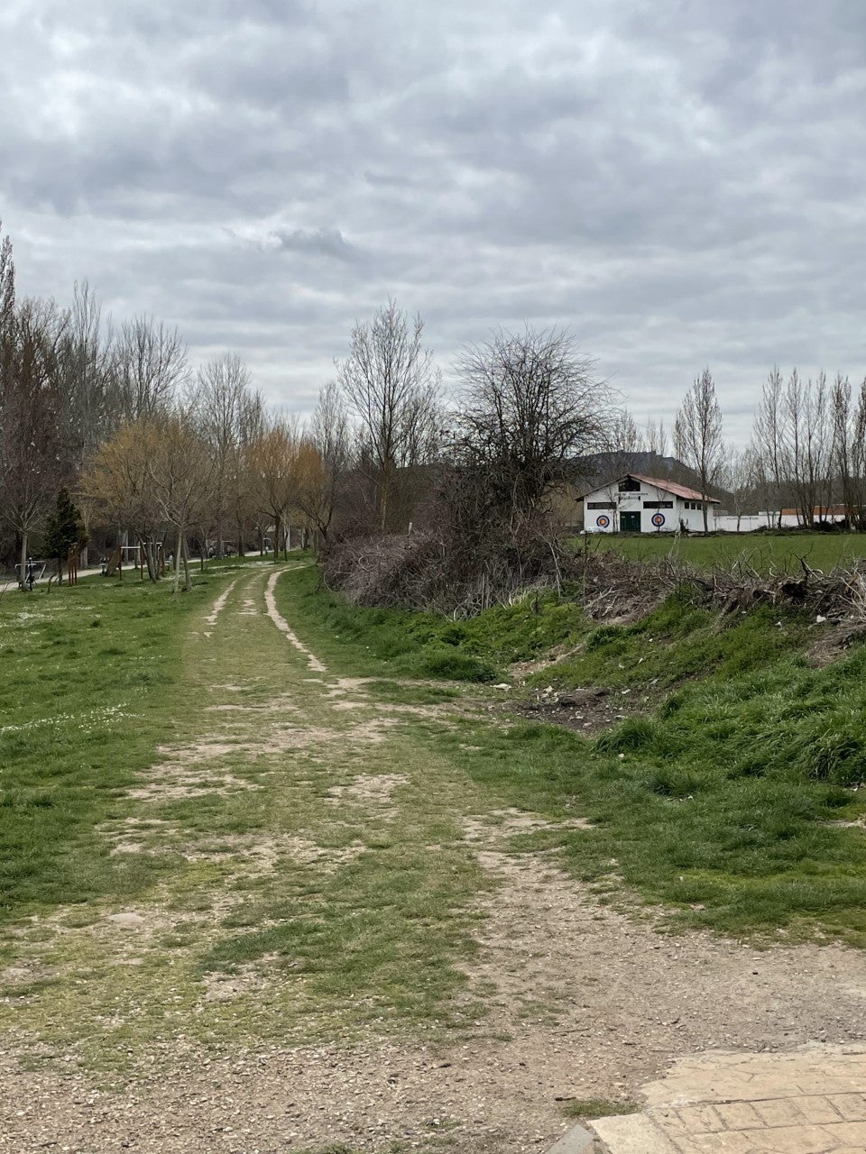 El Ayuntamiento de Aguilar plantea ampliar el Paseo del Loco El Ayuntamiento de Aguilar plantea ampliar el Paseo del Loco