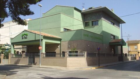 El PP pide que se agilice la nueva licitaci&oacute;n del bar y que los jubilados puedan disfrutar de las inatalaciones