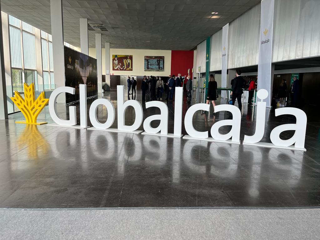 Globalcaja cierra 2021 con 48 millones de euros de beneficio Globalcaja cierra 2021 con 48 millones de euros de beneficio
