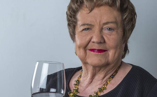 "Lo más importante para crecer es que la gente que te quiere te apoye" Isabel Mijares "Lo más importante para crecer es que la gente que te quiere te apoye" Isabel Mijares