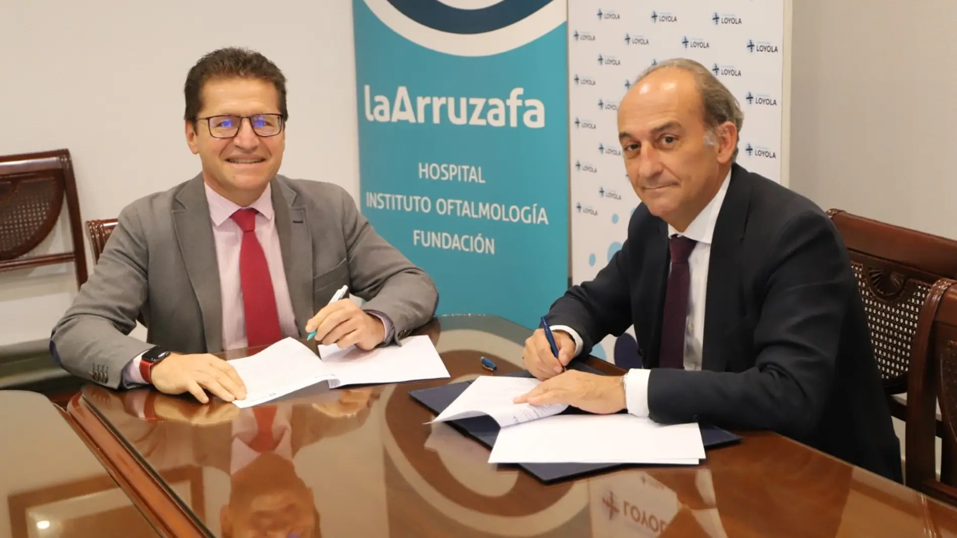 La Universidad Loyola y el Hospital La Arruzafa colaborarán en actividades formativas, científicas y de investigación
