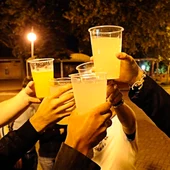 Badajoz mantendrá la prohibición de hacer botellón tras el fin del plan de emergencias municipal Badajoz mantendrá la prohibición de hacer botellón tras el fin del plan de emergencias municipal