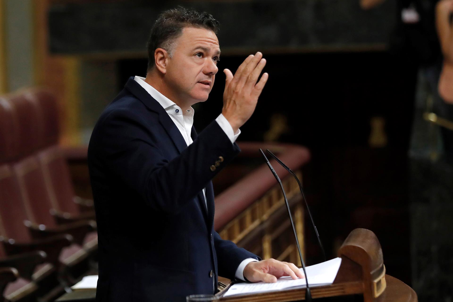 La Junta Electoral de Andalucía rechaza inscribir a Podemos en la coalición de izquierdas para el 19-J La Junta Electoral de Andalucía rechaza inscribir a Podemos en la coalición de izquierdas para el 19-J