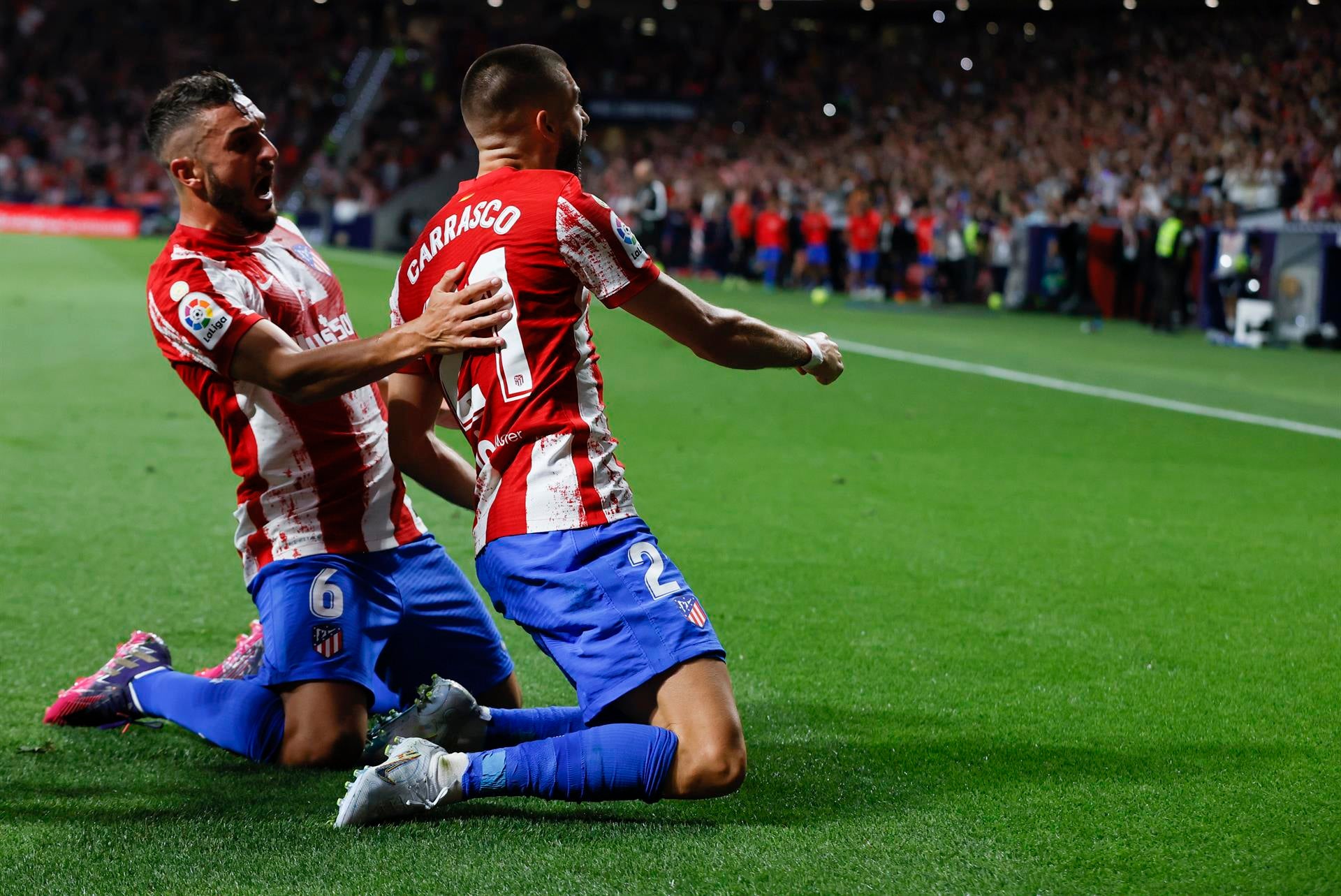 Carrasco da la primera victoria al Atleti ante el Madrid en un derbi en el Wanda Carrasco da la primera victoria al Atleti ante el Madrid en un derbi en el Wanda
