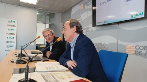 Abad y Arnal, en la presentaci&oacute;n del plan de abordaje de la lista de espera quir&uacute;rgica.