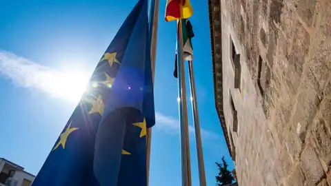 La sede de la Presidencia de la Junta de Extremadura acoge el acto del Día de Europa