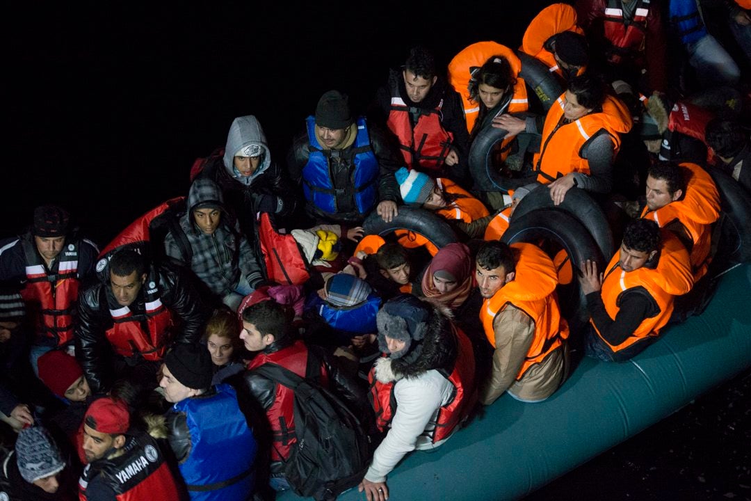 Un naufragio frente a las costas del Sáhara Occidental deja al menos 44 emigrantes muertos Un naufragio frente a las costas del Sáhara Occidental deja al menos 44 emigrantes muertos