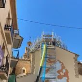 Obras en el techo de la iglesia de Finestrat Obras en el techo de la iglesia de Finestrat