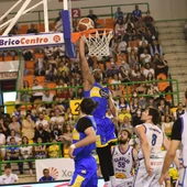 O Hereda COB a dous partidos do ascenso a Leb Ouro O Hereda COB a dous partidos do ascenso a Leb Ouro