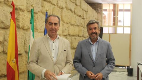 Antonio &Aacute;lvarez y Miguel &Aacute;ngel Torrico