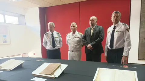 La Policía Nacional recupera tres manuscritos antiguos pertenecientes a la Fábrica de Salitres de Murcia