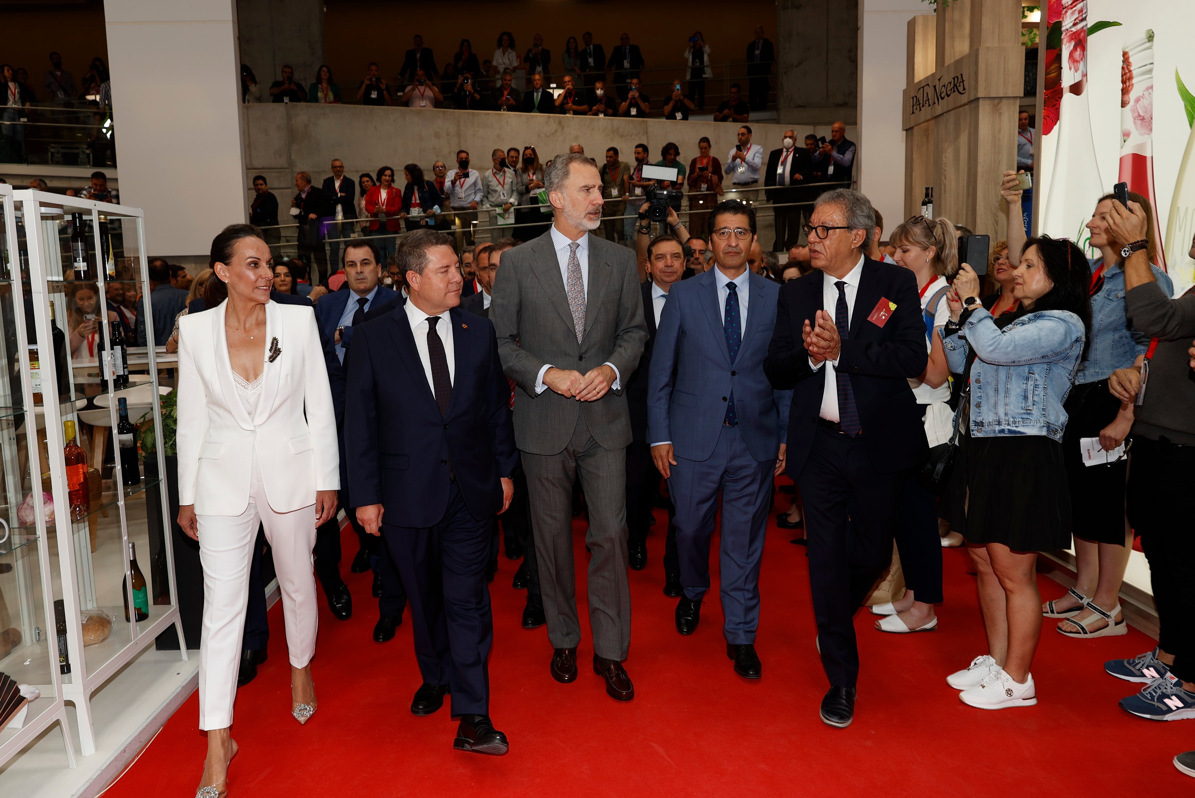 VIDEO: El Rey Felipe VI inaugura Fenavin 2022, la feria monográfica del vino en España VIDEO: El Rey Felipe VI inaugura Fenavin 2022, la feria monográfica del vino en España