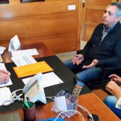 Entrevista con el alcalde de Nava, Juan Cañal