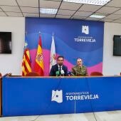 Personal civil de Torrevieja podrán jurar bandersa el próximo 21 de mayo en el paseo vostalegre    